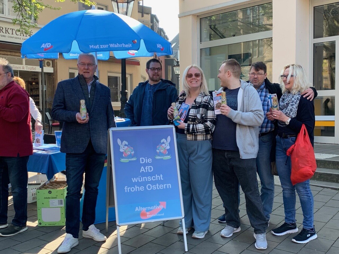 Du betrachtest gerade Ratingen: Unser Infostand vor den Osterferien